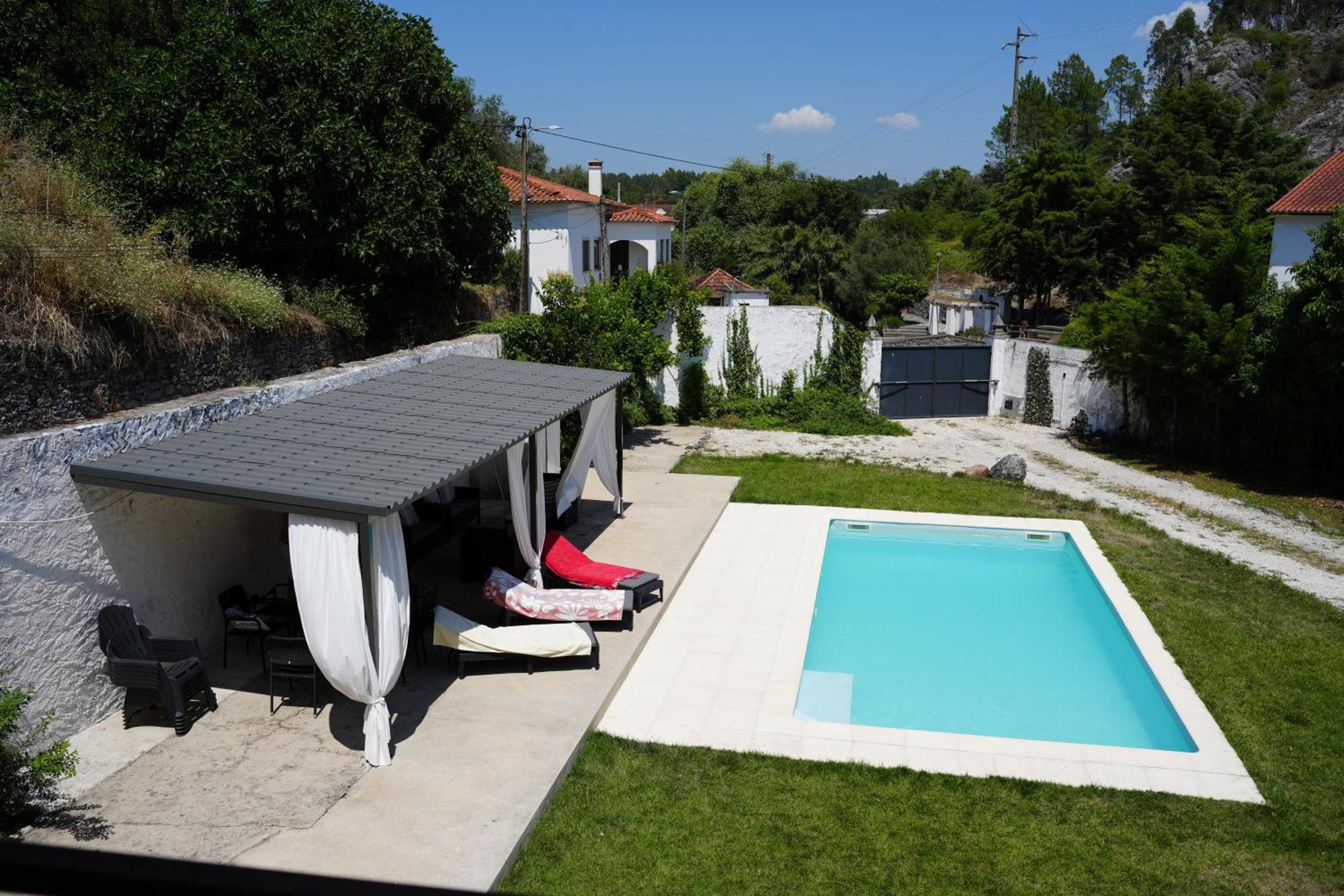 Meio Country House Alcanede Exterior foto